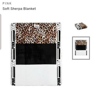 PINK Victoria's secret sherpa blanket